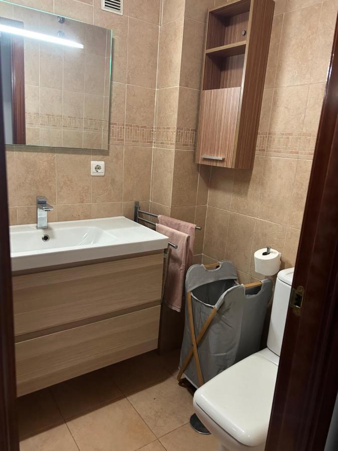 Apartamento Proximo Al Centro De 2 Dormitorios Con Piscina. Seville Luaran gambar