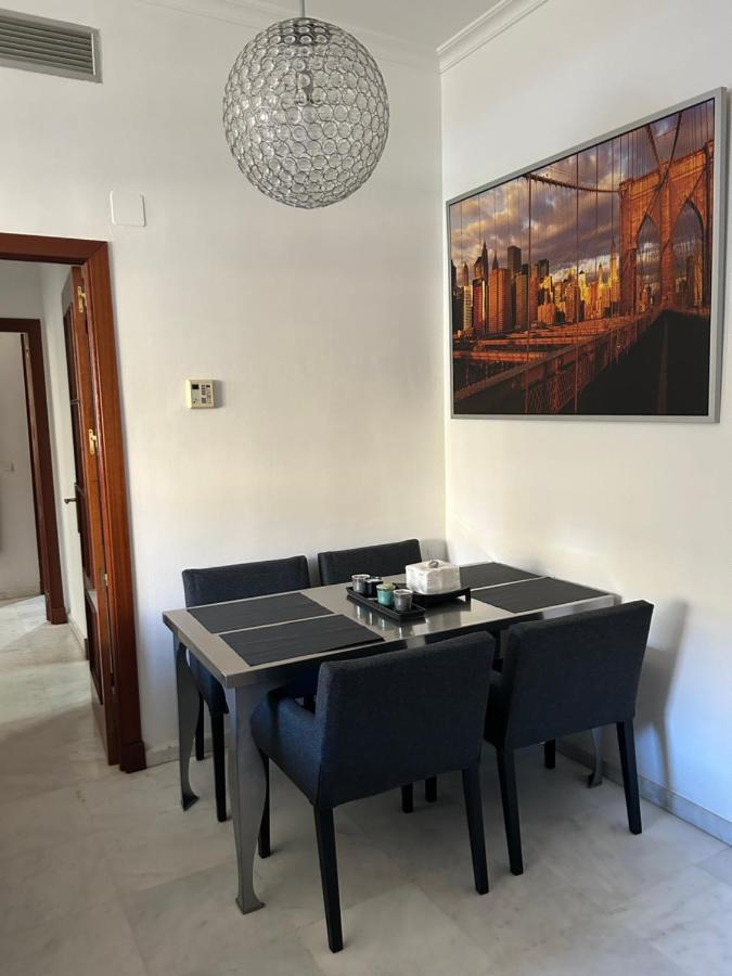 Apartamento Proximo Al Centro De 2 Dormitorios Con Piscina. Seville Luaran gambar
