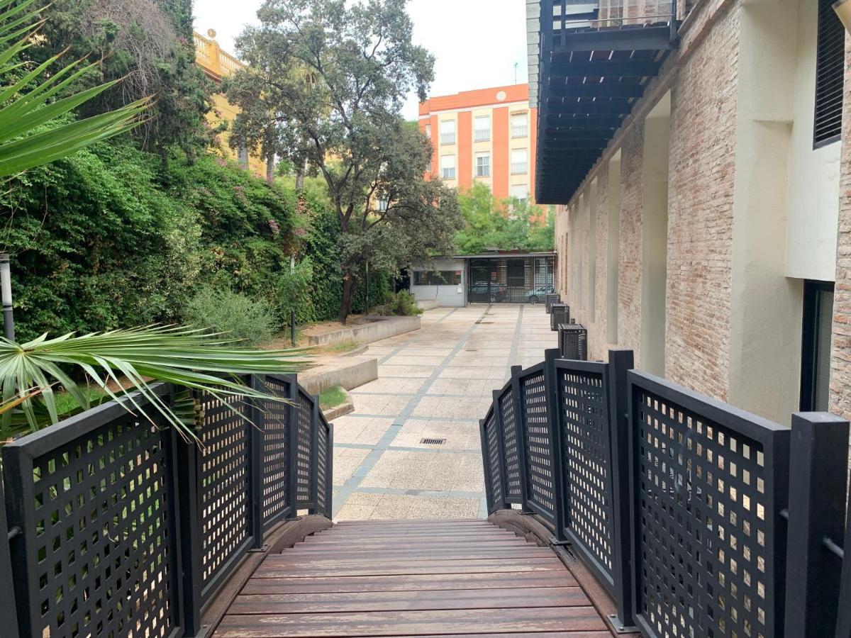 Apartamento Proximo Al Centro De 2 Dormitorios Con Piscina. Seville Luaran gambar